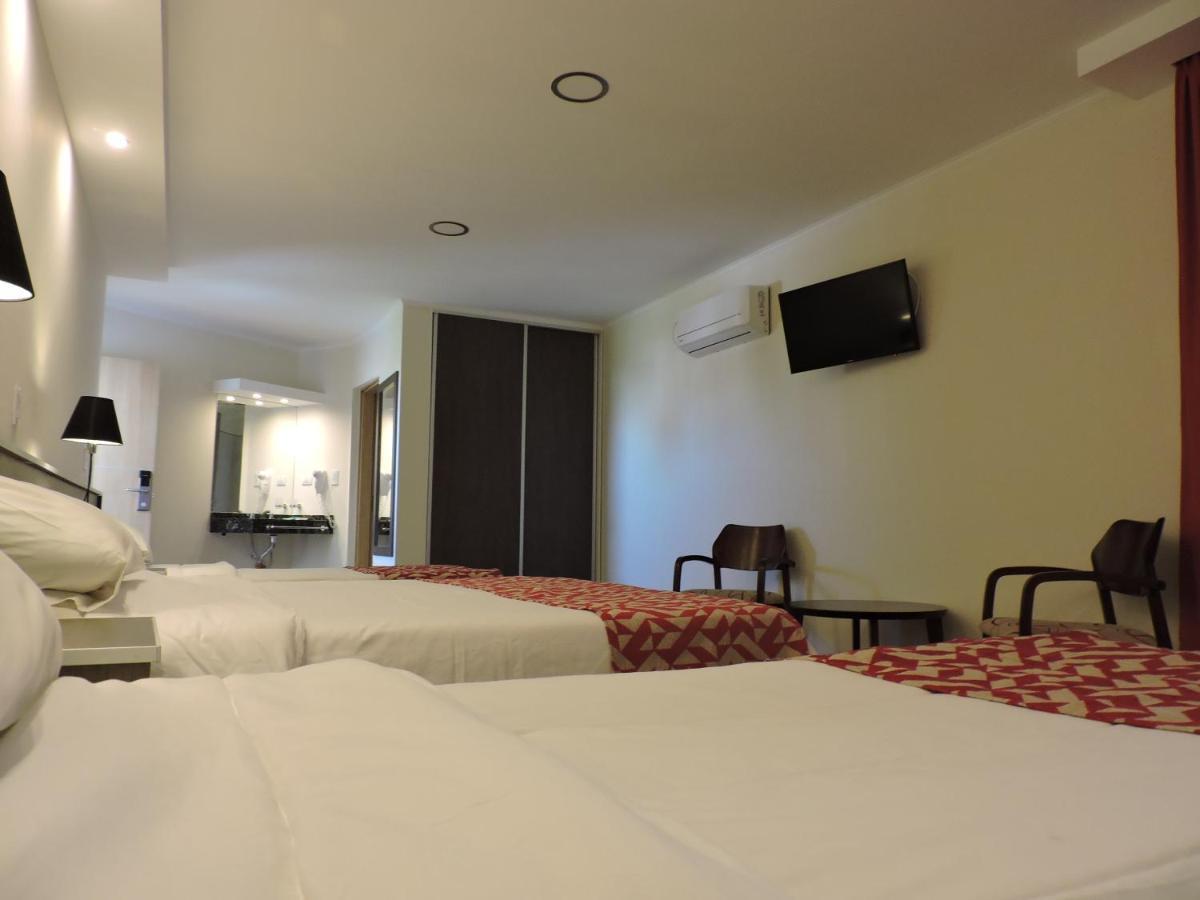 Los Espinillos Hotel Y Spa Villa Carlos Paz Bagian luar foto