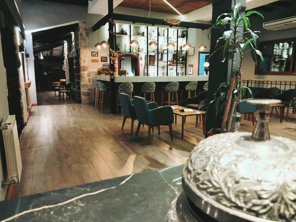 Los Espinillos Hotel Y Spa Villa Carlos Paz Bagian luar foto
