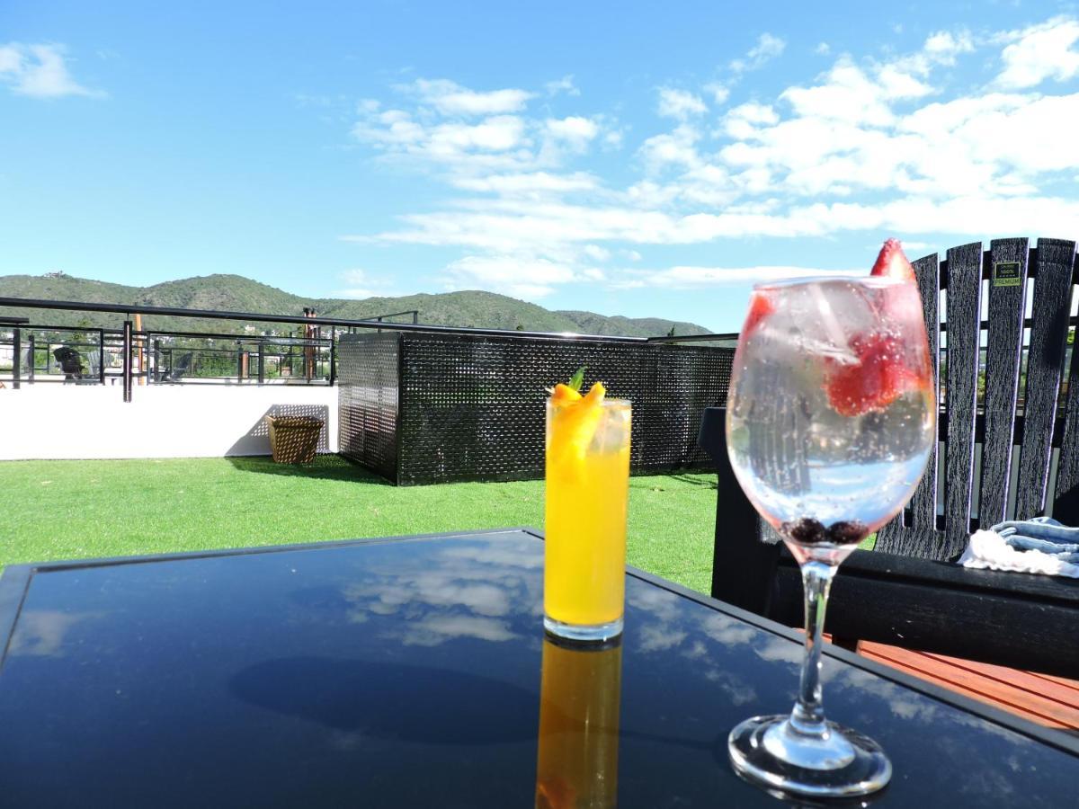 Los Espinillos Hotel Y Spa Villa Carlos Paz Bagian luar foto