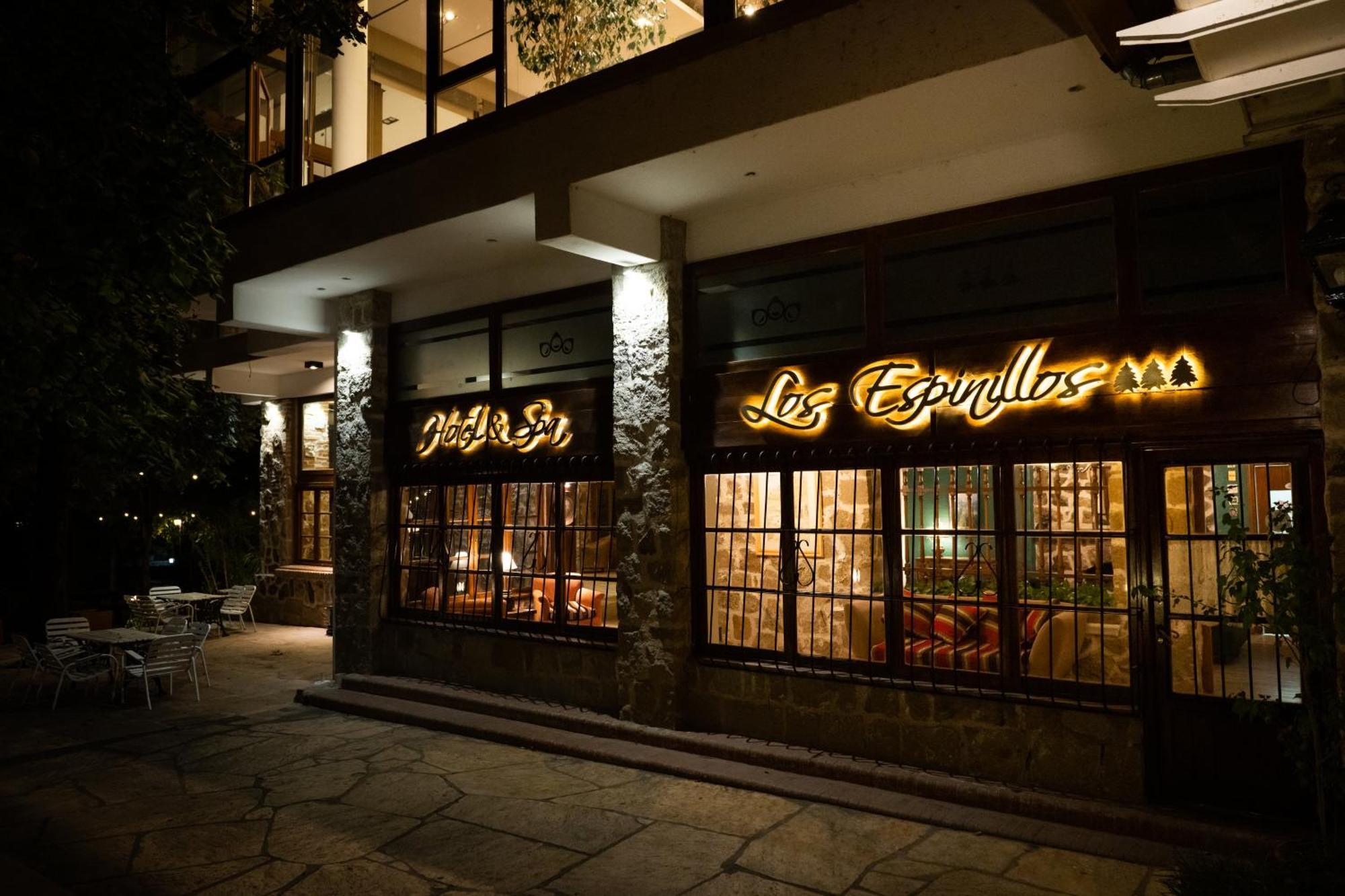 Los Espinillos Hotel Y Spa Villa Carlos Paz Bagian luar foto