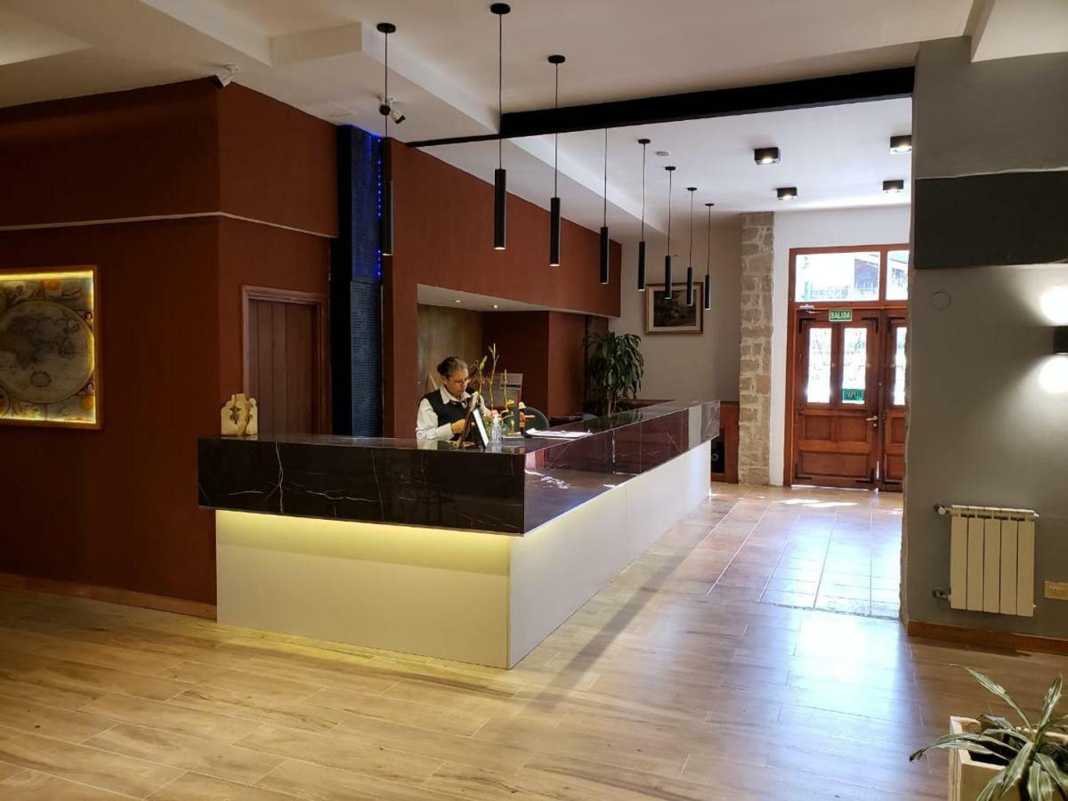 Los Espinillos Hotel Y Spa Villa Carlos Paz Bagian luar foto